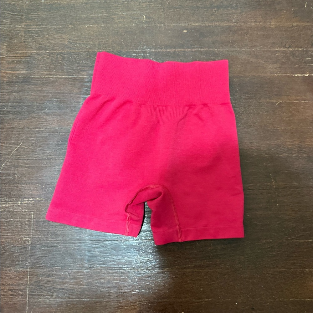 Oner Active High-Waist Shorts in Bright Pink - Picture 2 of 4